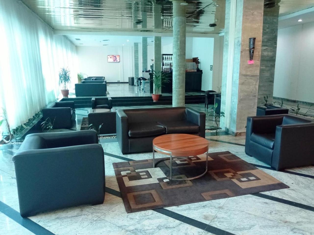 Golden Royale Hotel Enugu Luaran gambar